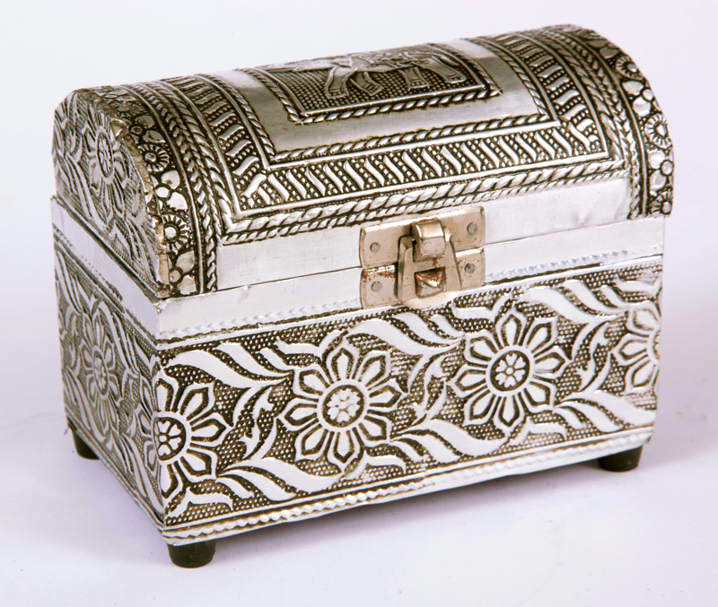 foto tepan� st��brn� truhla 12 x 8 x 10